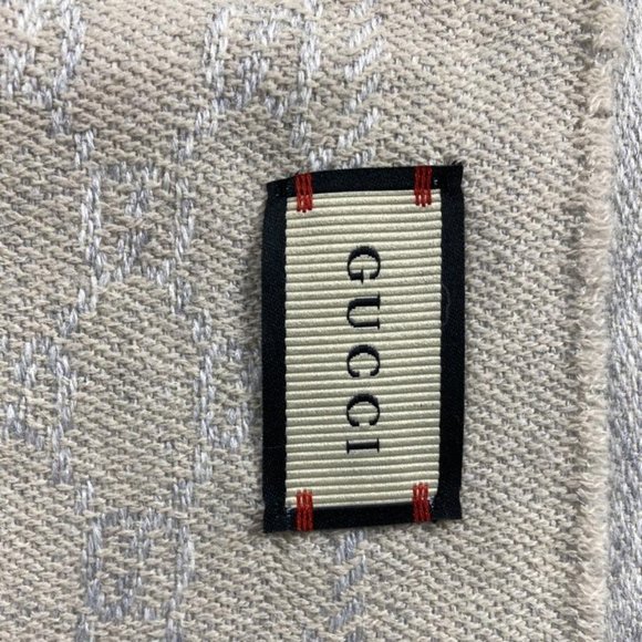 NWT Gucci Wool Signature GG Jacquard Scarf Sale